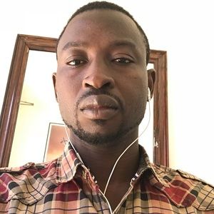 Meet your Posher, Hamade